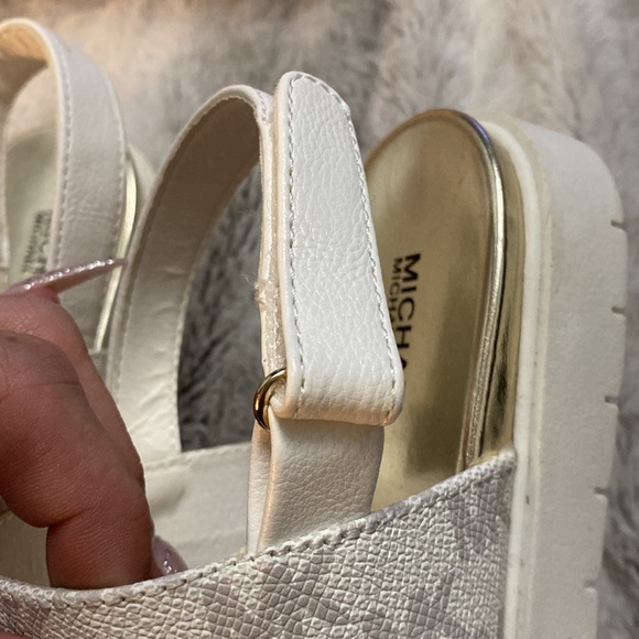 Michael Kors Sandals - Picture 2 of 4